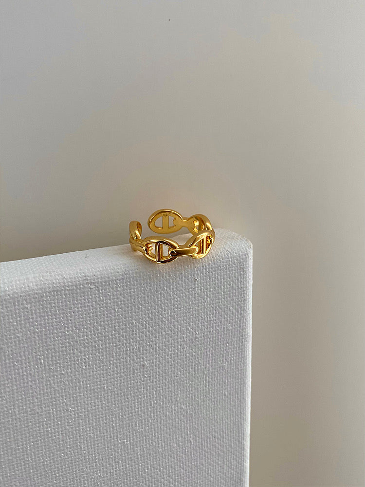 Marina Link Ring